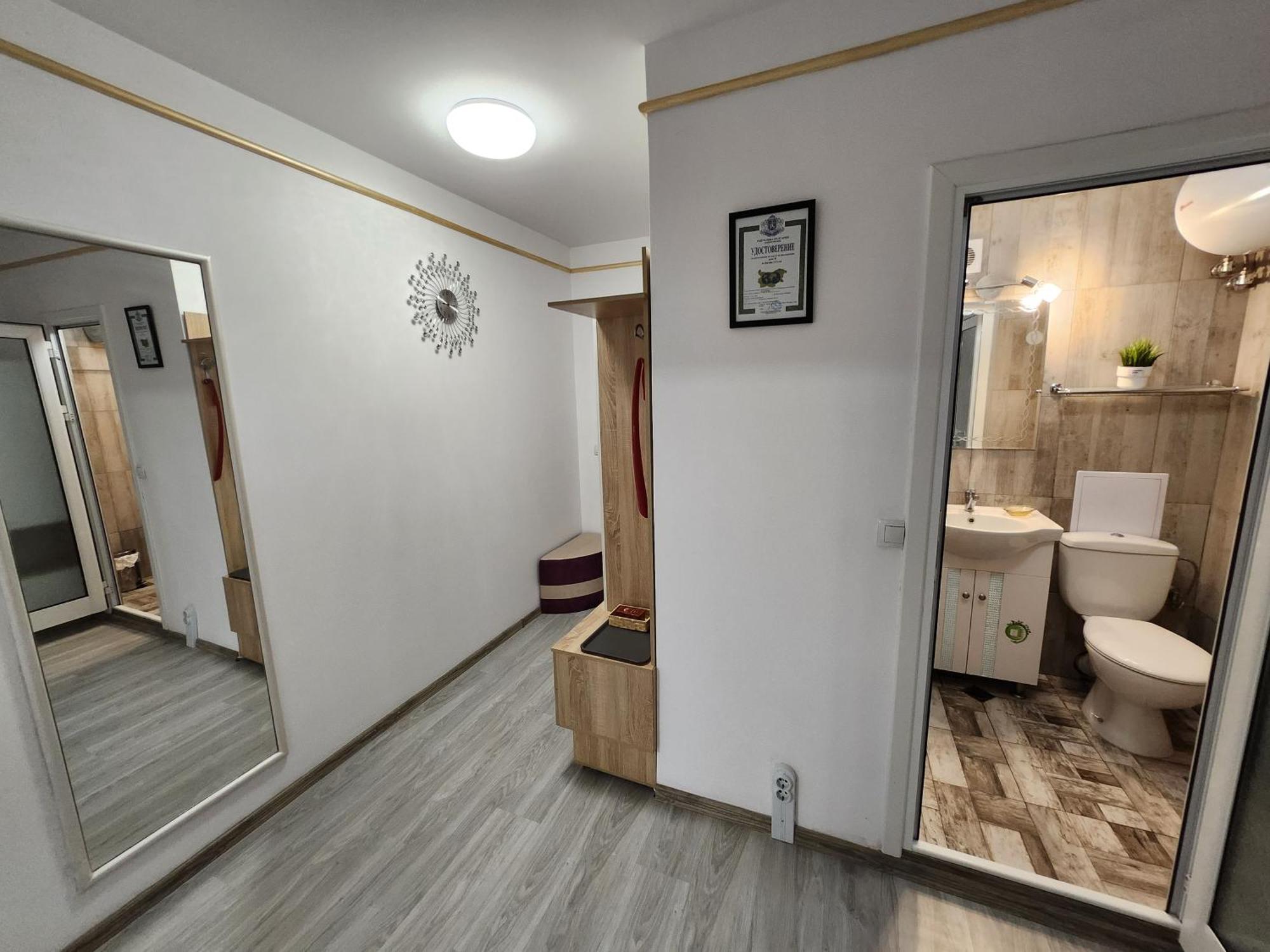 Апартаменти Luxury Two Bedroom Crown *